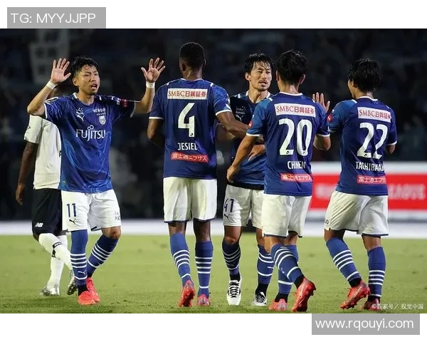 札幌冈萨多迎战横滨球队激烈对决展现足球魅力与激情