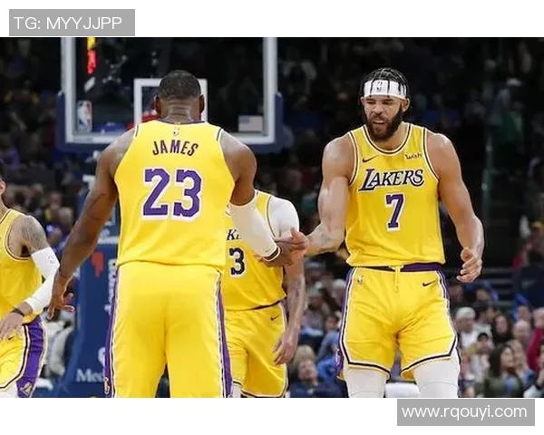 火箭队与湖人队的麦基对决引发的精彩瞬间与战术分析